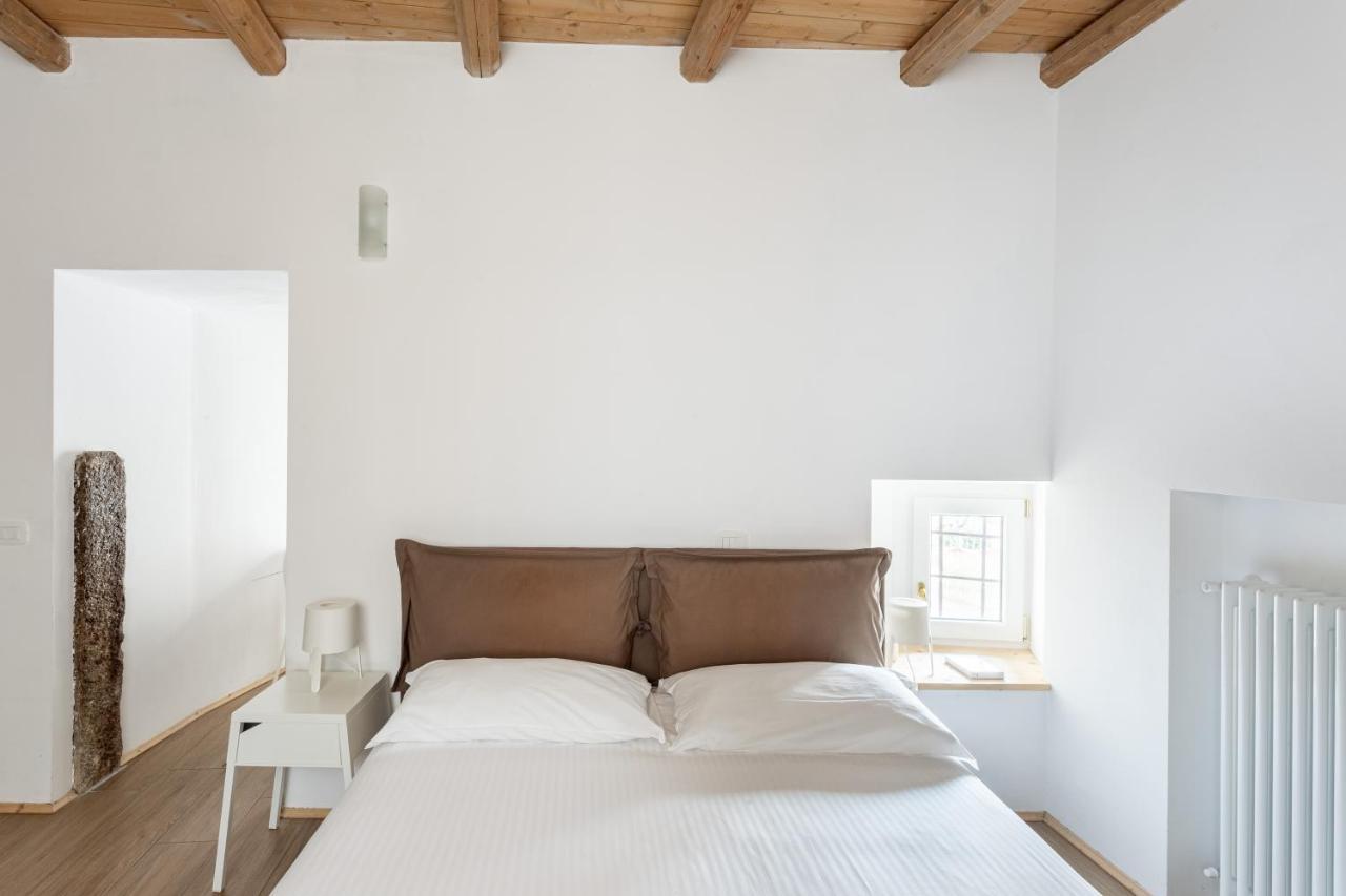 Apartament La Posteria by iCasamia Orino Zewnętrze zdjęcie