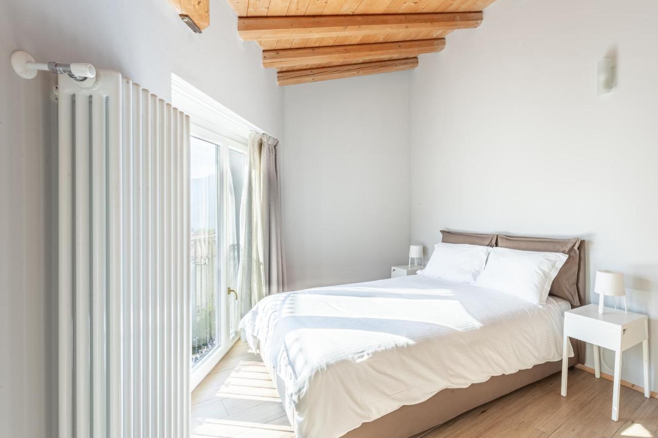 Apartament La Posteria by iCasamia Orino Zewnętrze zdjęcie