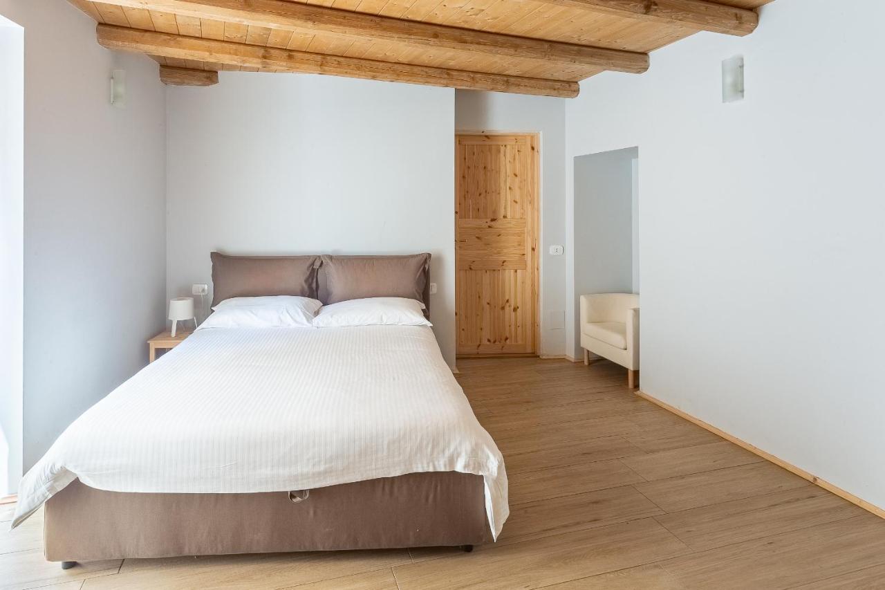 Apartament La Posteria by iCasamia Orino Zewnętrze zdjęcie