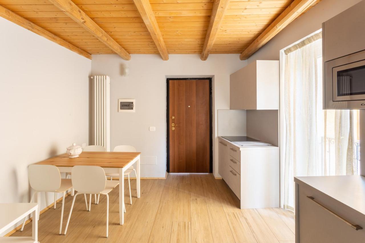 Apartament La Posteria by iCasamia Orino Zewnętrze zdjęcie