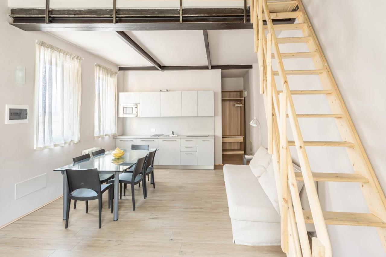 Apartament La Posteria by iCasamia Orino Zewnętrze zdjęcie