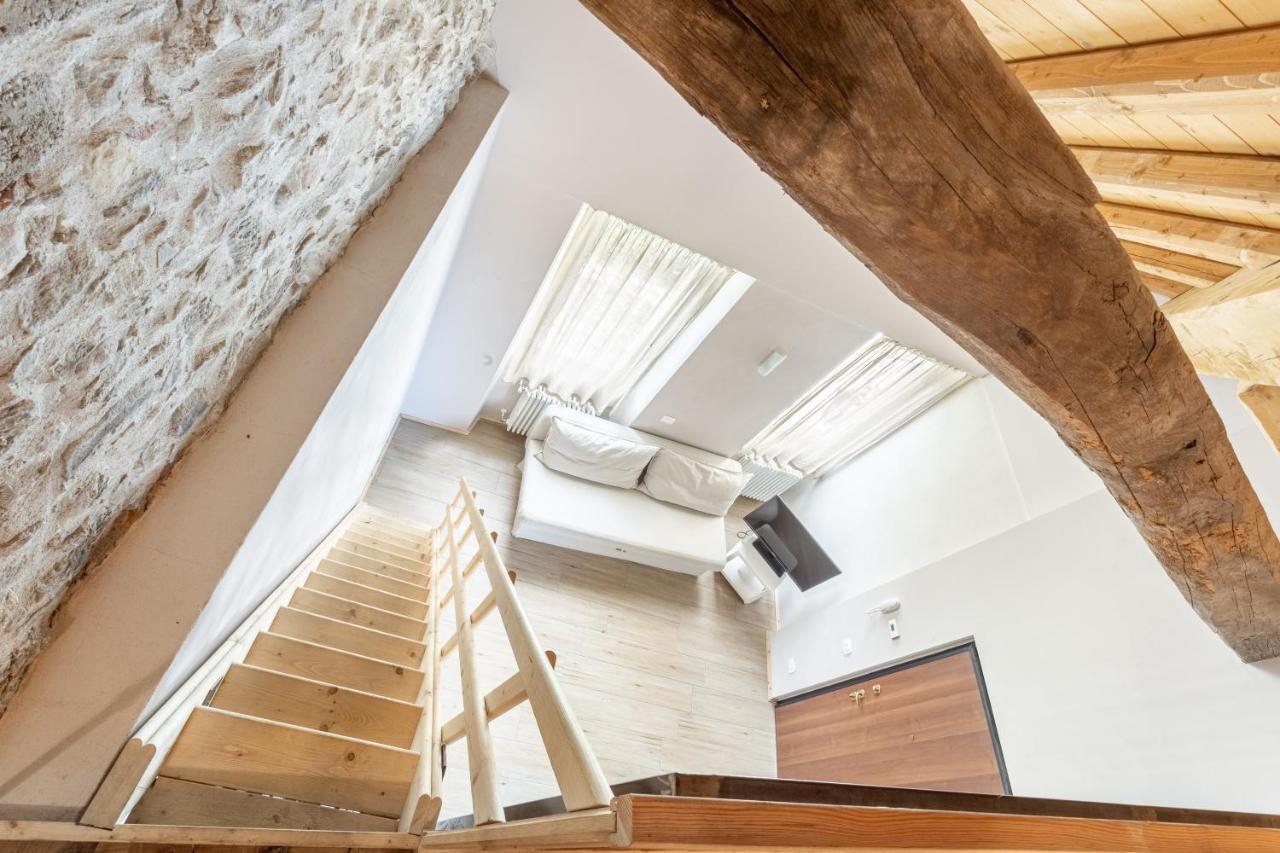 Apartament La Posteria by iCasamia Orino Zewnętrze zdjęcie